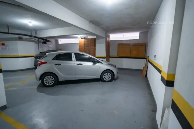 Garagem do Baía Azul 401