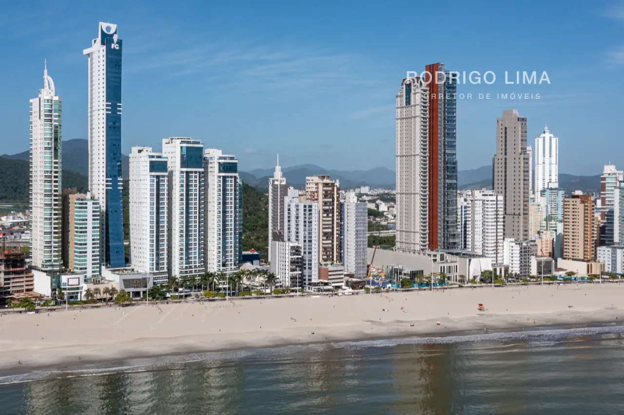 Vista do alto do Notrevile 101